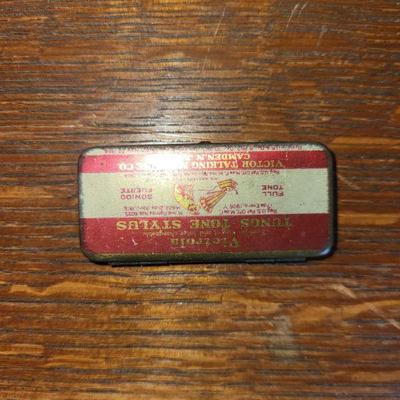 Vintage hand crank Photograph replacement needles