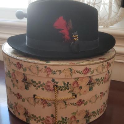 Sima International Hat Company Black Felt Fedora With Cat On Band