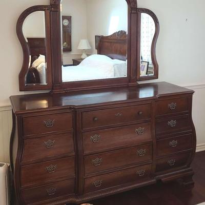 Fairmont Designs Dresser With Tri-fold Mirror