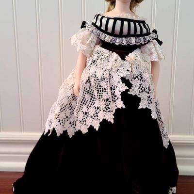 RENATA Franklin Heirloom Porcelain Doll - Elegant Lady of Lace and Velvet
