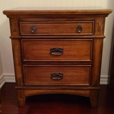 Kathy Ireland's Home NIghtstand