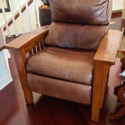 Reclining Leather Chair With Wood Accent 