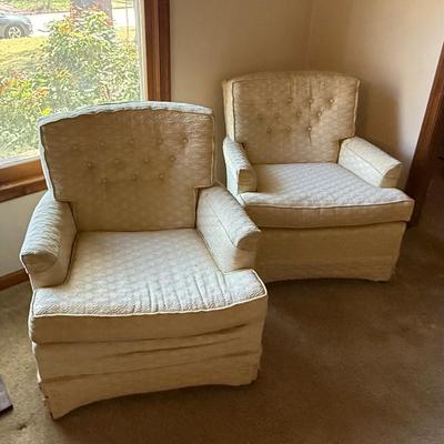 Lot 417: Vintage Jessup Chairs