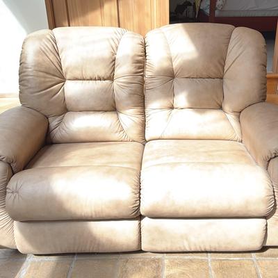 Lazy Boy Leather Recliner Love Seat