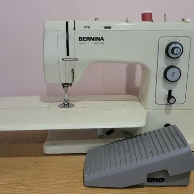 Bernina Sewing Machine Model 830 Made in Switzerland