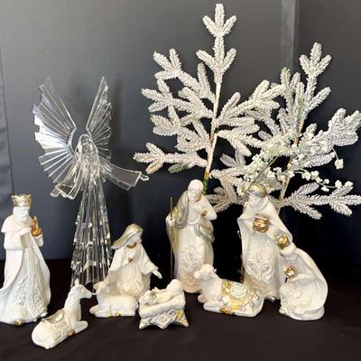 Nine Piece Nativity  Set & Acrylic  Angel