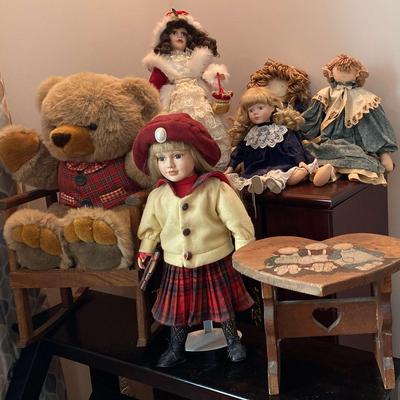 Collectible Dolls Featuring Brinns 1993