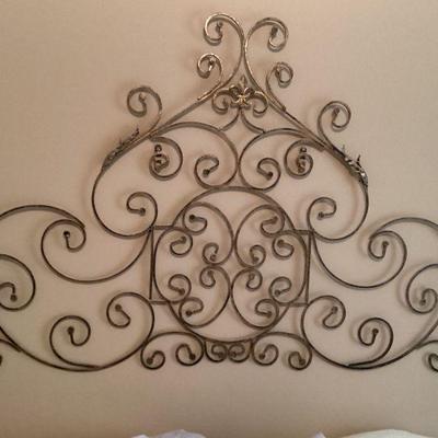 Wall art wrought iron gold decor