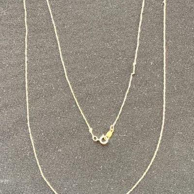 10 karat gold nacklace