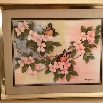 Wall art pink flowals in gold frame