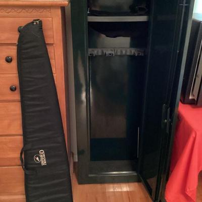 Stackon gun safe and redhead rifle case