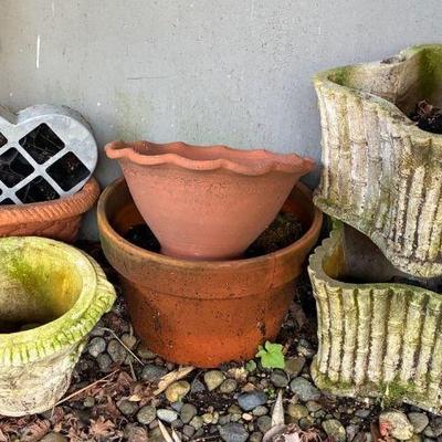 Bamboo motif cement planters