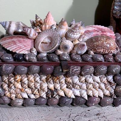 Vintage encrusted shell box