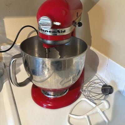 Kitchenaid artisan stand mixer with attachments