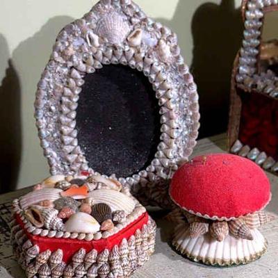 Victorian seashell collection pieces frame box & pin cusion