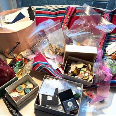 Variety of buttons with a women of africa" bag