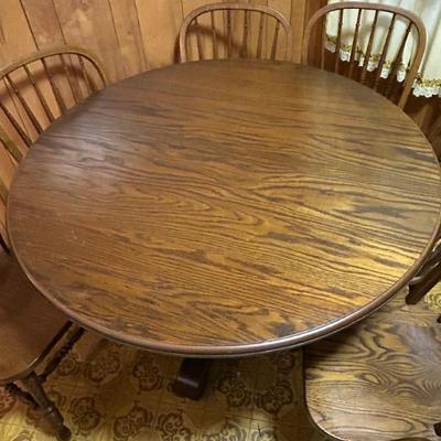 Round Wood Kitchen Table w/ Six Chairs