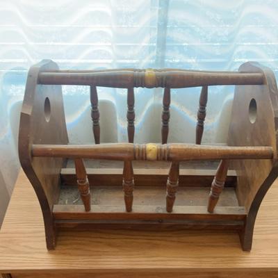 Dresser And Magazine Rack