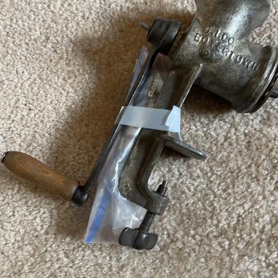 Vintage Cast Iron Hand-Crank Meat Grinder with Wooden Handle