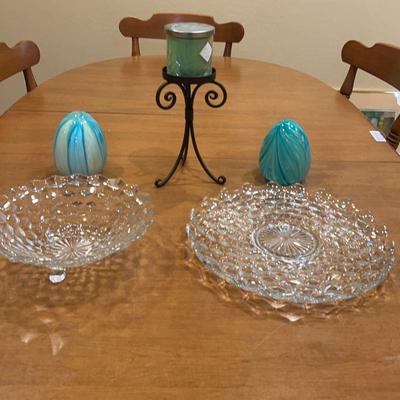 Vintage Clear Pressed Glass Serving Dish Set - Elegant Patterned Design