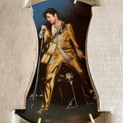 Collectible Elvis plate