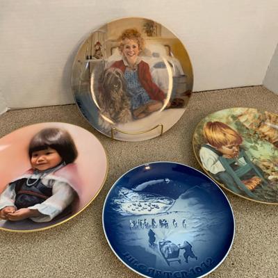 Misc Porcelain Plates 