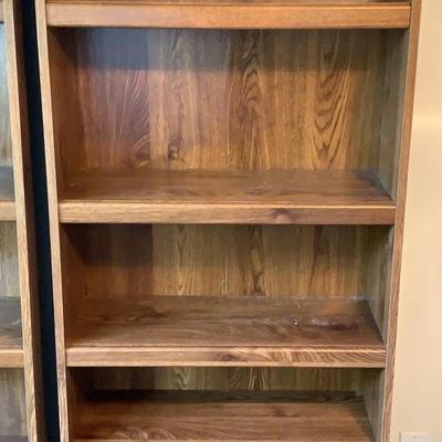 Wooden Shelves Lot A