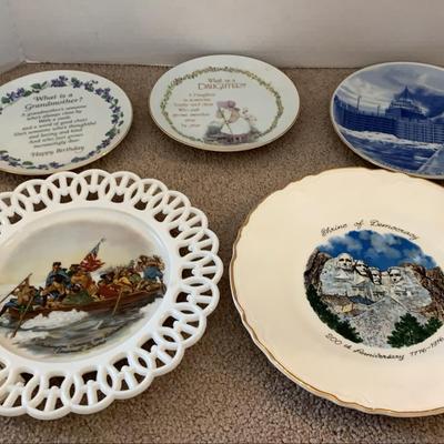 Random Assortment Of Decrotive Plates