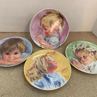 The Artistry Of Frances Hook Porcelain Plates And Thimbles