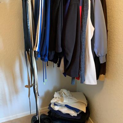 Men’s Medium Clothing And Shoes-size 8 And9 
