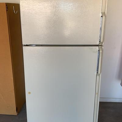 General Electric Refrigerator 