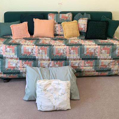 Daybed With Trundle 