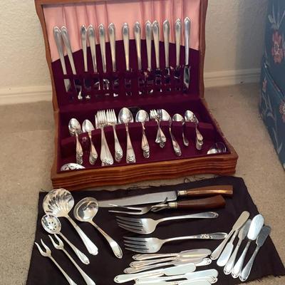 Rodger’s Bros Silverware Set