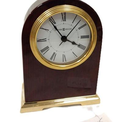 BOX PURSE/JEWELRY BOX WITH LEOPARD SKIN CLOTH COVER



























HOWARD MILLER "CARTER" DESK TOP ROSEWOOD CLOCK
