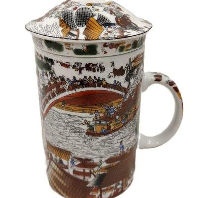 CHINESE PORCELAIN TEA CUP WITH INFUSER.  NEWER