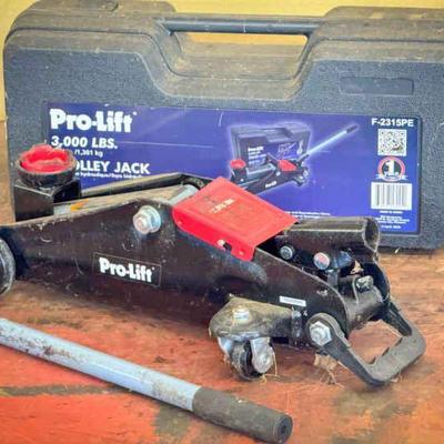 Pro-Lift 3,000 lb Jack Lift With Case

