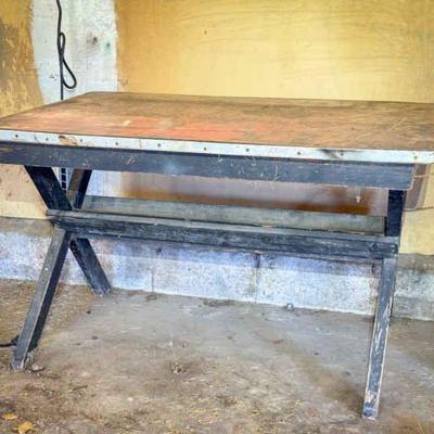 Work Bench
