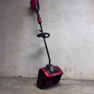 Toro Brushless 60V Power Shovel
