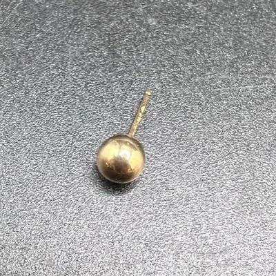 Single 14K Gold Earring
