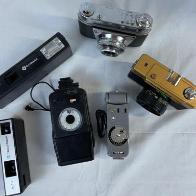 Vintage Camera & Flash Lot – Bell & Howell BC111 8mm Film Camera, Minolta Auto 128 Flash, Kodak Reti
