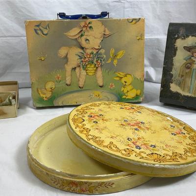 Vintage 1950s Children’s Lamb Suitcase & Celluloid Vanity Set – Mid-Century Charm