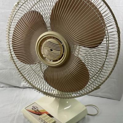 Vintage Collins Cool-Breeze 16” Oscillating Fan, 3-Speed Settings, Quiet Operation – 1980s Tabletop 