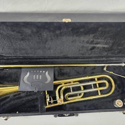 Vintage Trombone in Case – Brass Wind Instrument with Movable Slide Mechanism