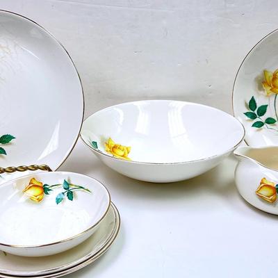 “Canonsburg” Pottery Glassware Assortment #2