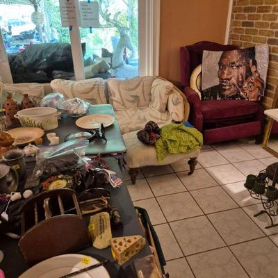Estate sale photo