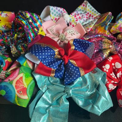 More Clasp-Back Hair Bows