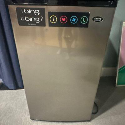 Sanyo - small refrigerator