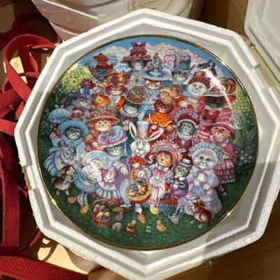 Franklin Mint Heirloom - Easter Purrade by Bill Bell (Limited Edition