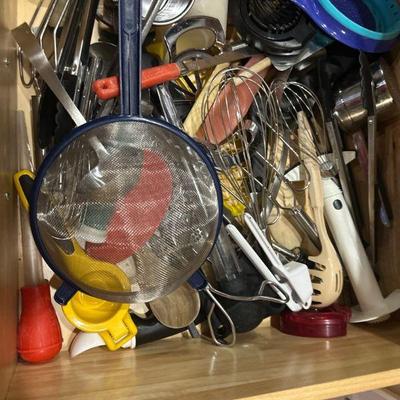 Kitchenware