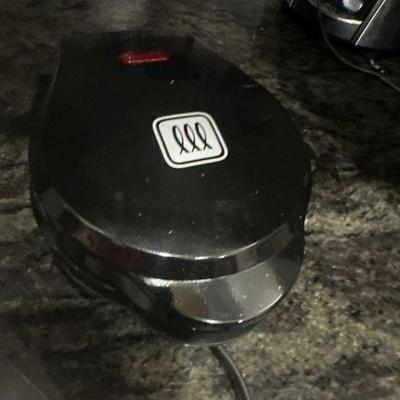 Waffle maker
